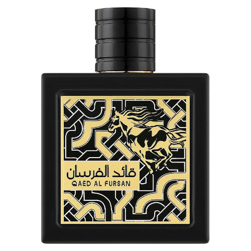 Perfume Lattafa Qaed Al Fursan 90ml frasco negro con grabados dorados notas de piña azafrán y madera de cedro en Misk Dor.